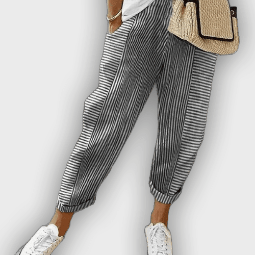 מכנסי לורה סטרישיאטי לקיץ עם מותן אלסטית