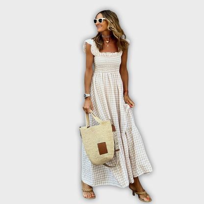 שמלת מקסי עם שרוולים רפויים ודוגמאות פולקה