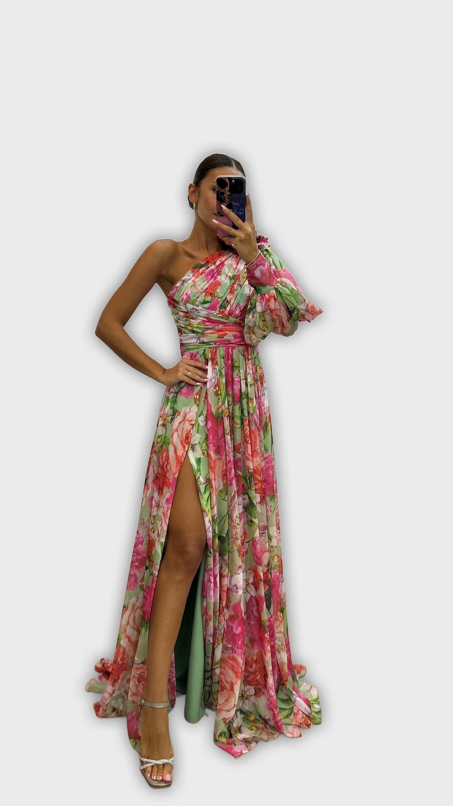 שמלת מקנה המהממת