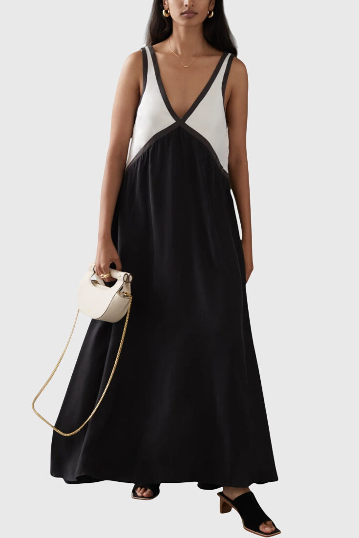 שמלת בוהו קיץ עם צווארון V