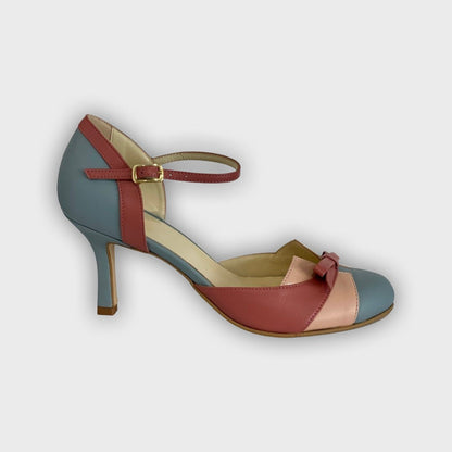 עקביים אורטופדיים אלגנטיים לנשים - יוליה אורטו