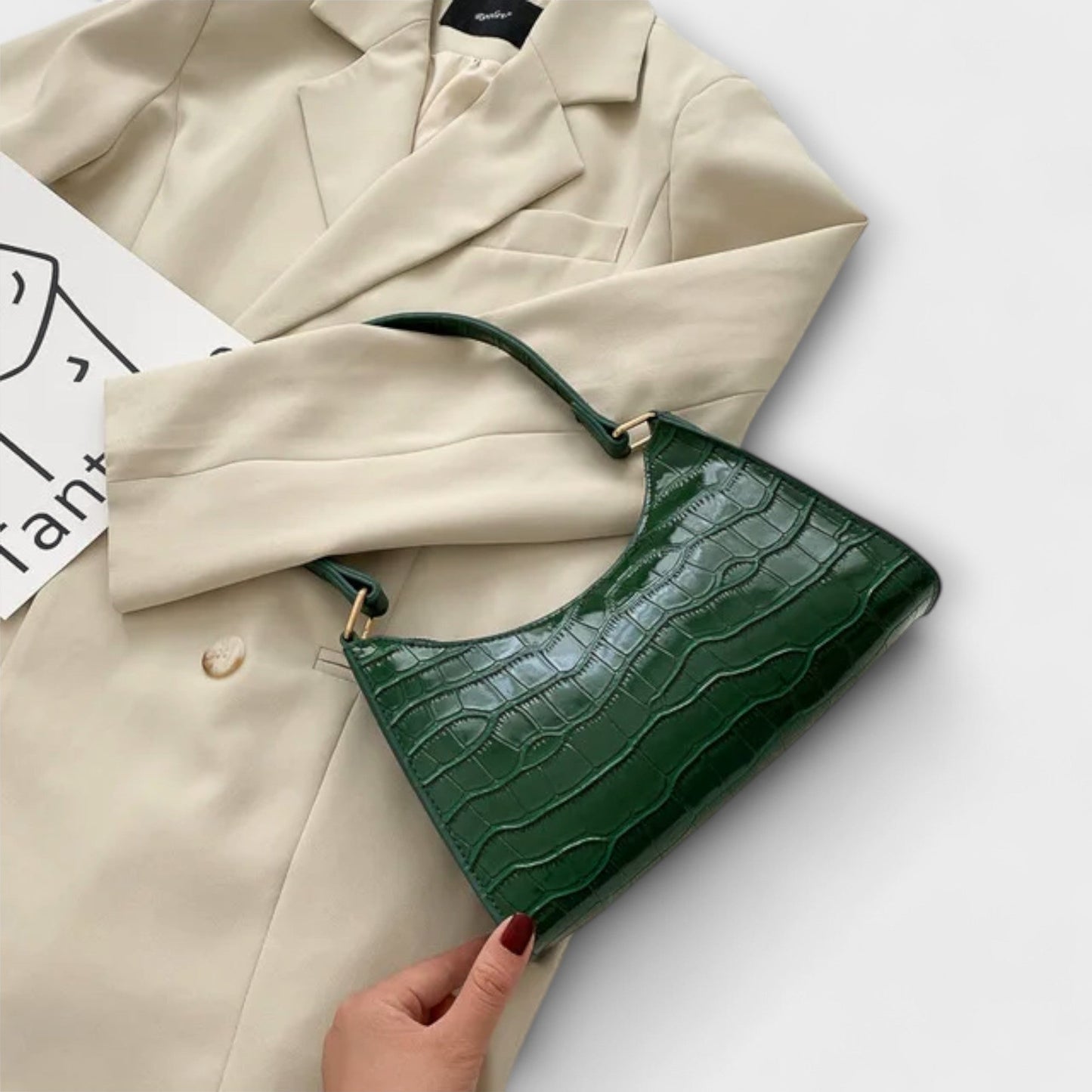 תיק עור מבריק הלורה - סגנון ופונקציונליות מושלמת