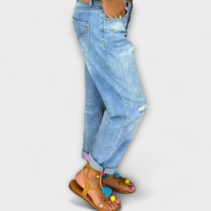 ג'ינס אביביים לנשים בגזרה נינוחה