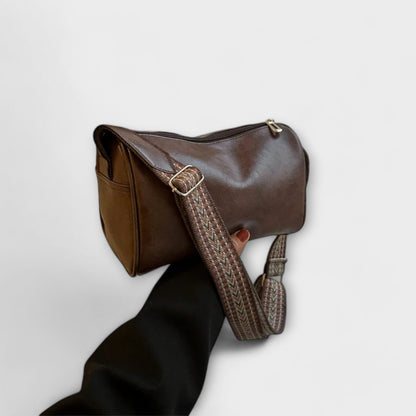 תיק צד וינטג' לורה - עיצוב נוח ומרשים