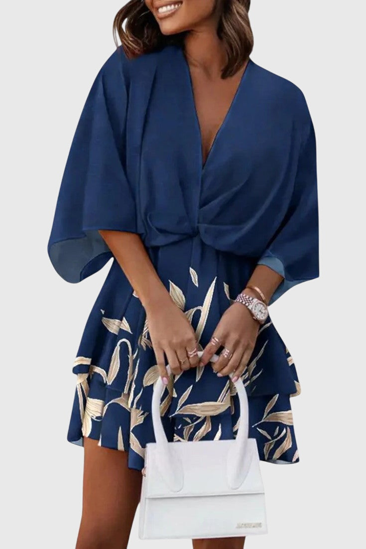 שמלת אליזה מיני עם קשר קדמי ופרטים