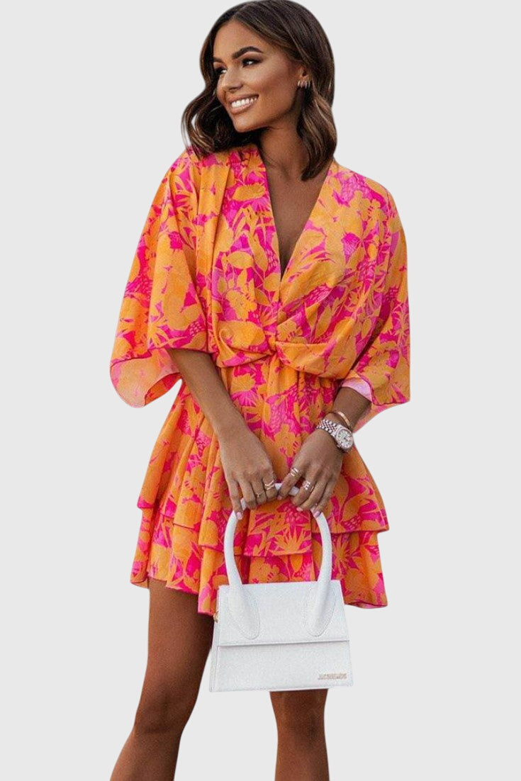 שמלת אליזה מיני עם קשר קדמי ופרטים