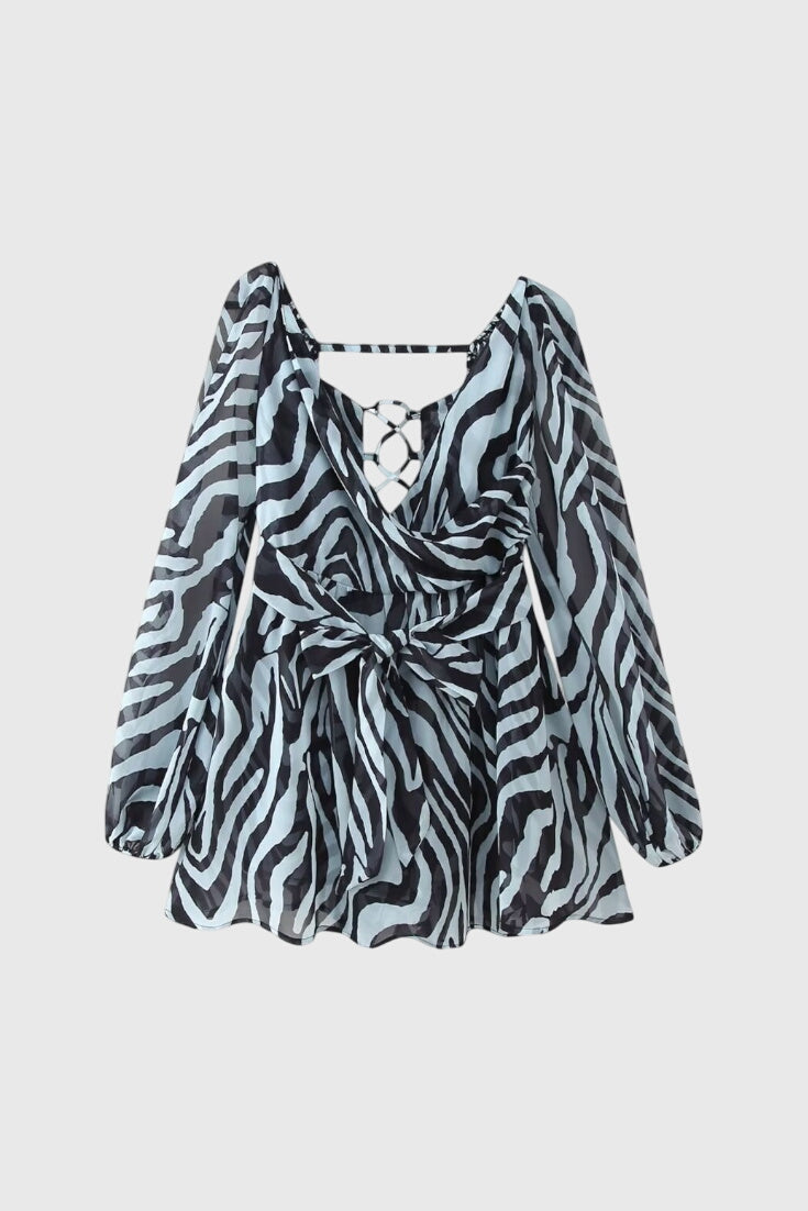 שמלות מיני עם צווארון V ושרוולים קלים