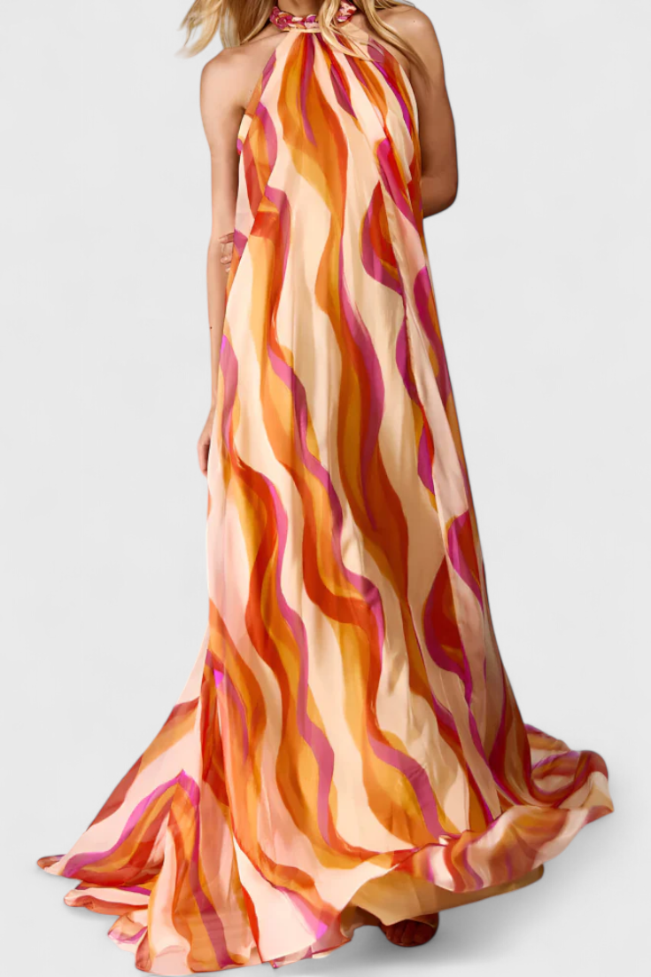 שמלות מקסי הולטר רמי עם הדפס גלים וקלוע אלגנטי