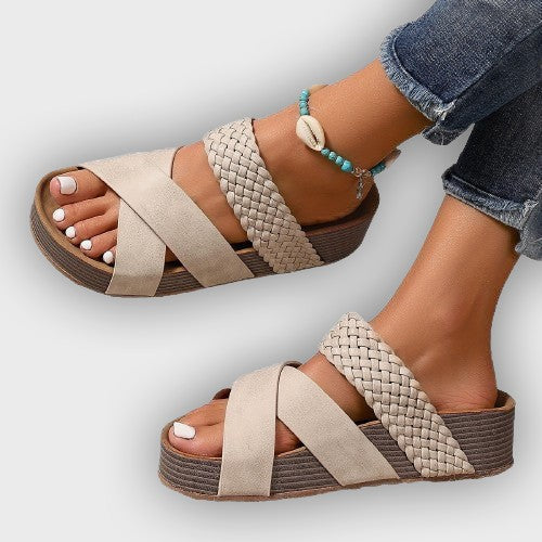 סנדלי אידה™ אורטופדיים עם תמיכה וסטייל